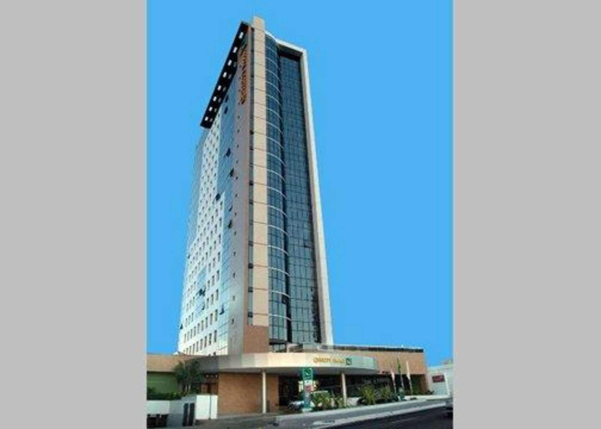 Quality Hotel Manaus Bagian luar foto