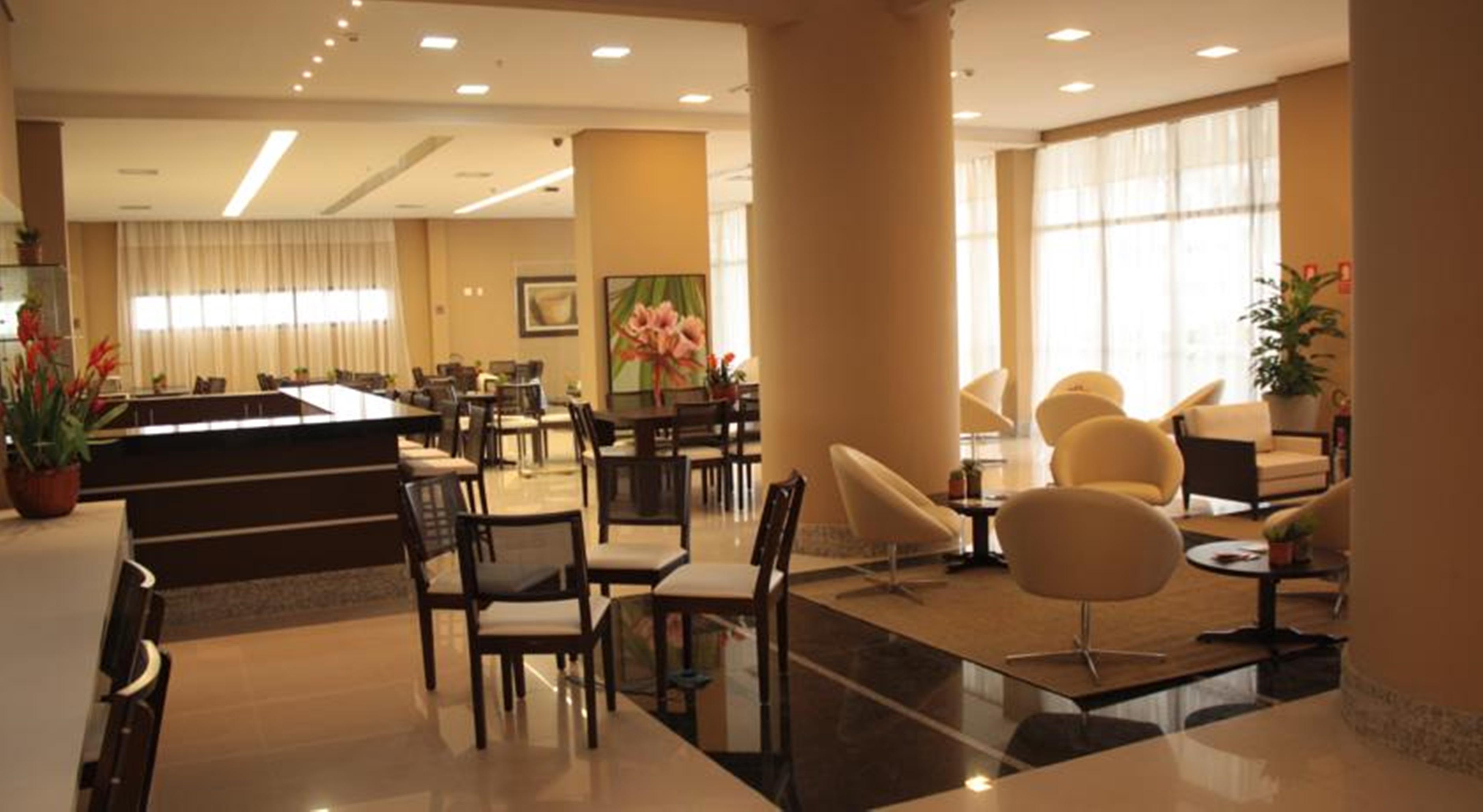 Quality Hotel Manaus Bagian luar foto