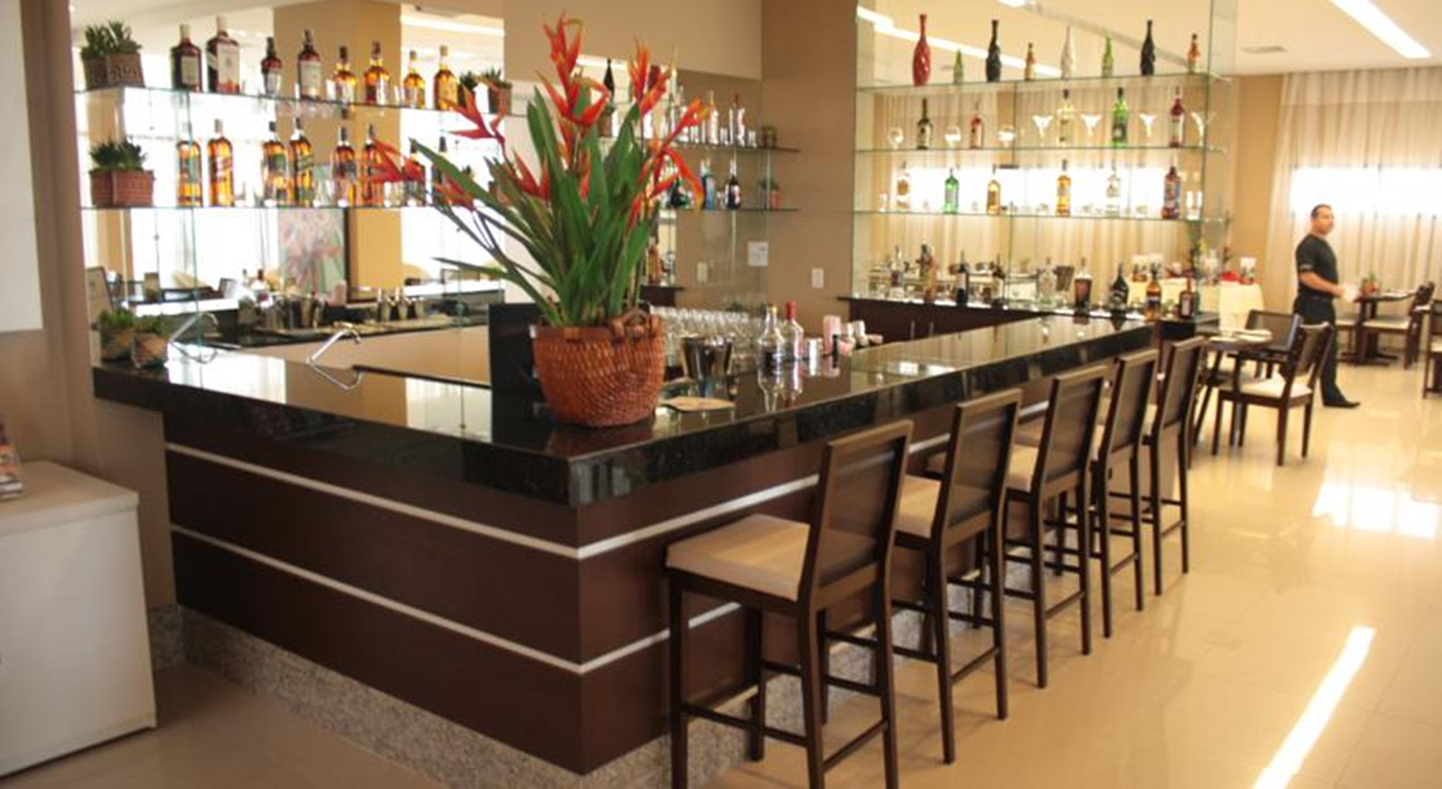 Quality Hotel Manaus Bagian luar foto