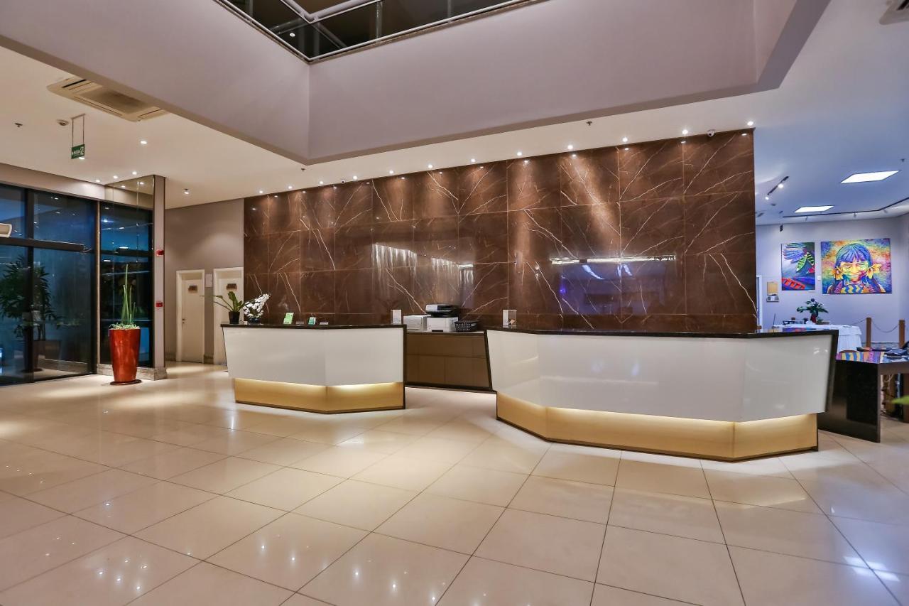 Quality Hotel Manaus Bagian luar foto